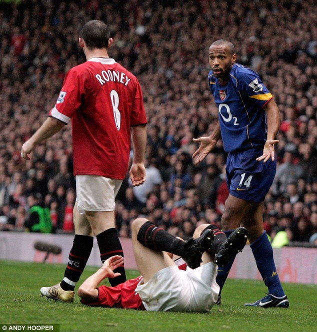 JERSEY VISITA ARSENAL 2004 - Image 3