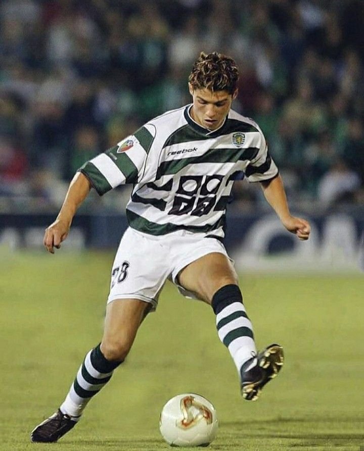 JERSEY LOCAL S LISBOA 2002 - Image 4