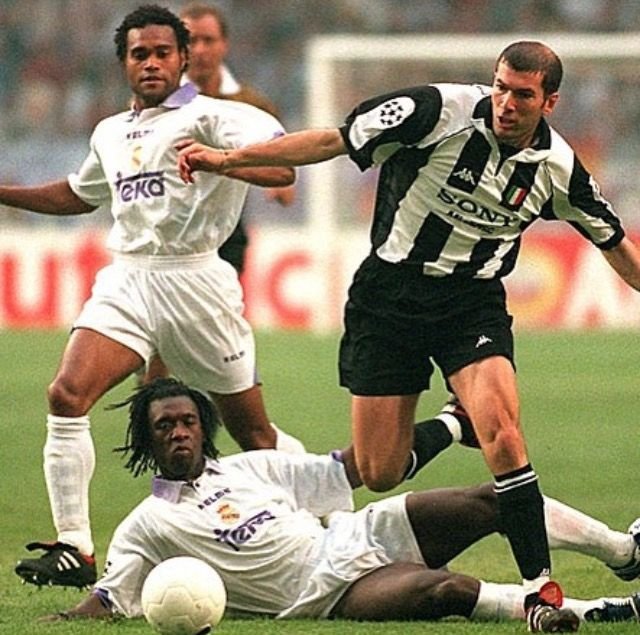 JERSEY LOCAL JUVENTUS 1997 - Image 5